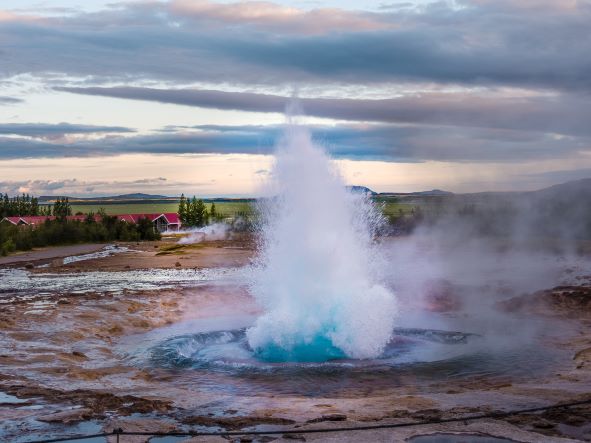Iceland geysir, Iceland things to do
